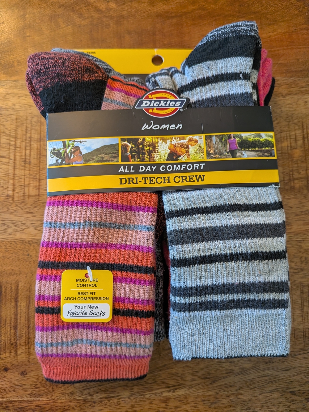 NWT Dickies Womens Dri-Tech Crew Socks 6 Pairs Pack Size 6-9 Moisture Control